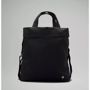 Lululemon On My Level Bag